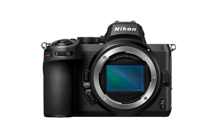 Nikon Z5 body 